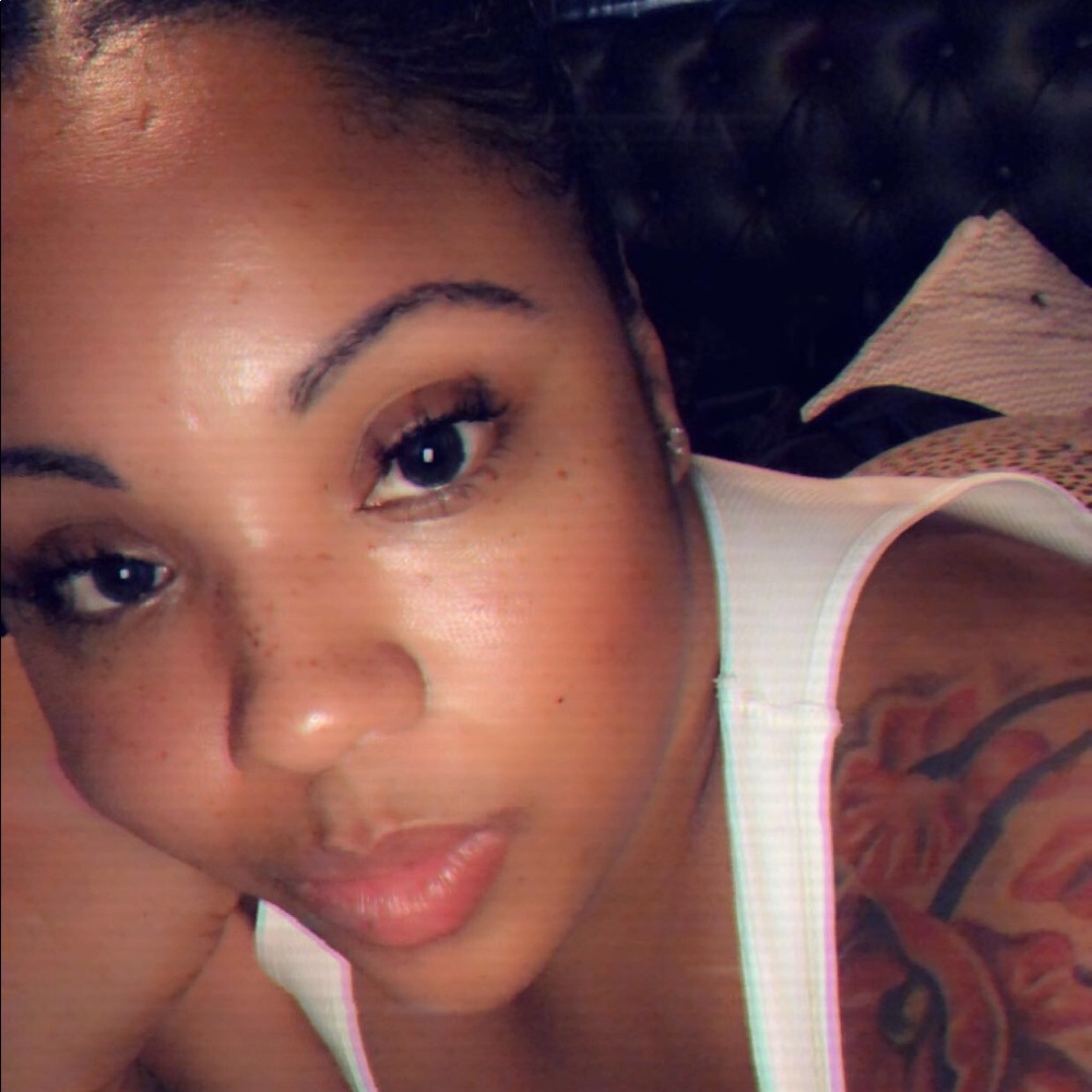 Meet your Posher, Erica